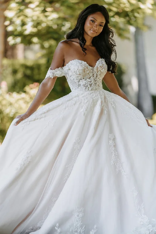 allure-bridals-9902-wedding-dress