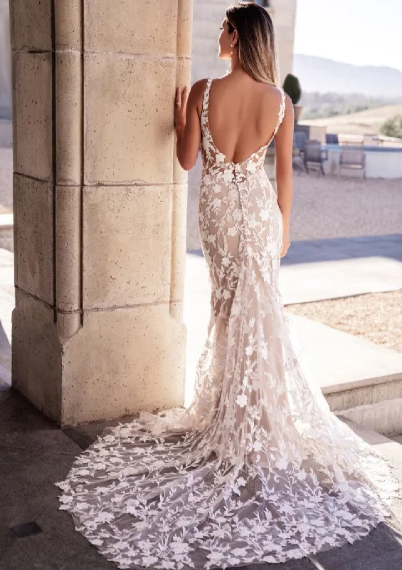 allure-bridals-a1106