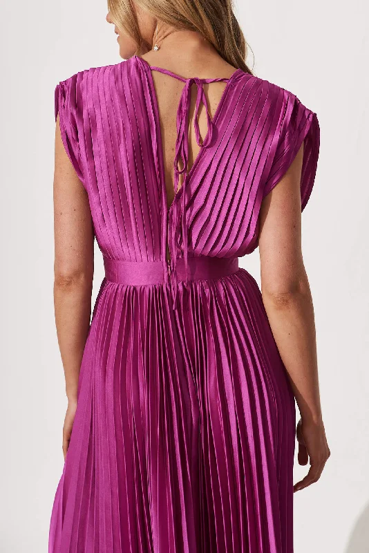 anetta-midi-dress-in-pleated-magenta-satin