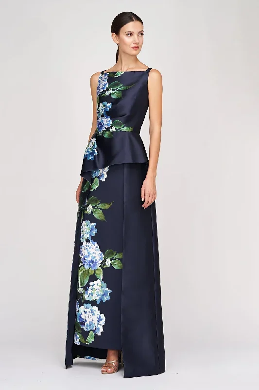 barbara-walk-thru-gown-in-midnight-blue