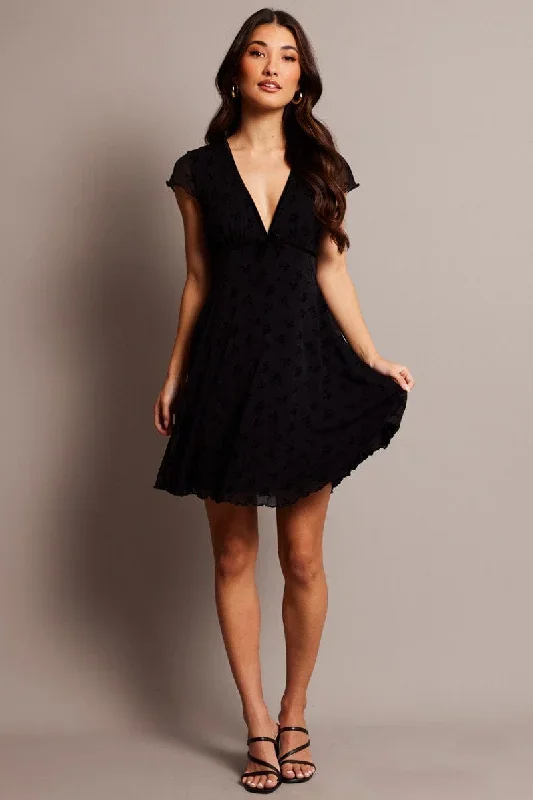 black-ditsy-mini-dress-short-sleeve-burn-out-dd3946-47pb-1