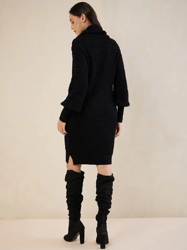 black-elongated-cuff-detail-knitted-midi-dress-fk-31a