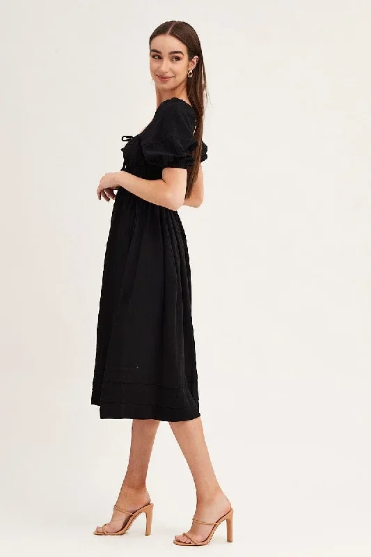 black-short-sleeve-ruched-midi-dress-dd1391a-38rb