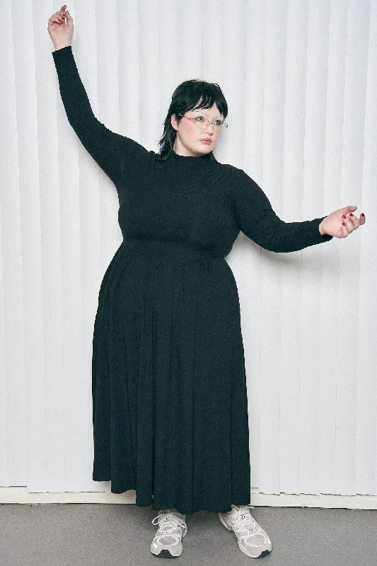 black-tencel-rib-turtleneck-maxi-dress