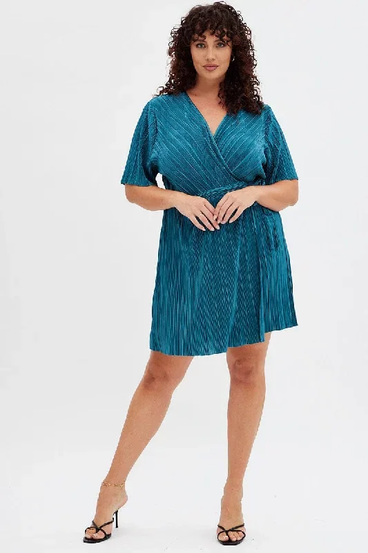 blue-plisse-dress-short-sleeve-wrapover-knee-length-cdd32019-36ab-1