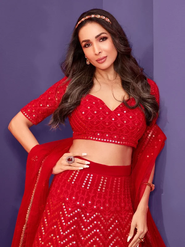 bollywood-diva-malaika-arora-lehenga-choli-diwali