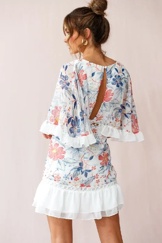 caspar-batwing-floral-dress-white