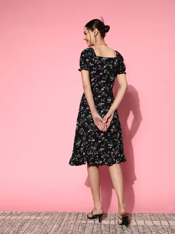 dr3906bk-berrylush-women-black-purple-floral-printed-sweetheart-neck-crepe-ruffled-a-line-midi-dress