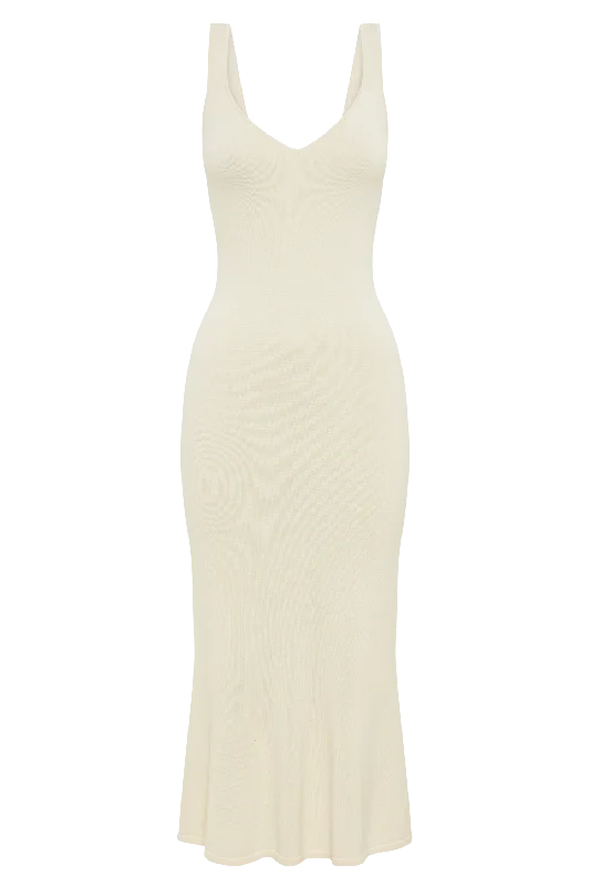 easton-knit-midi-dress-ivory