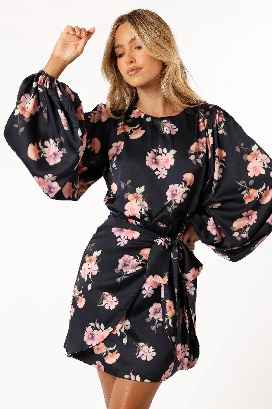 emillia-dress-dark-floral