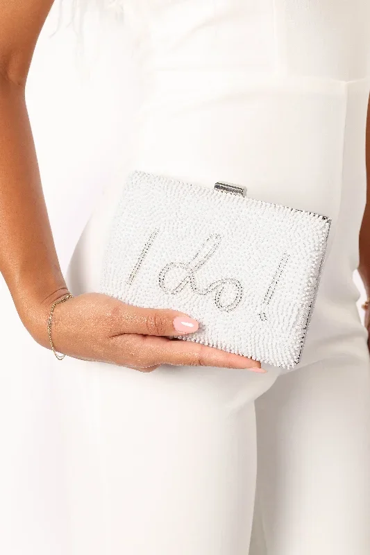 halle-clutch-white