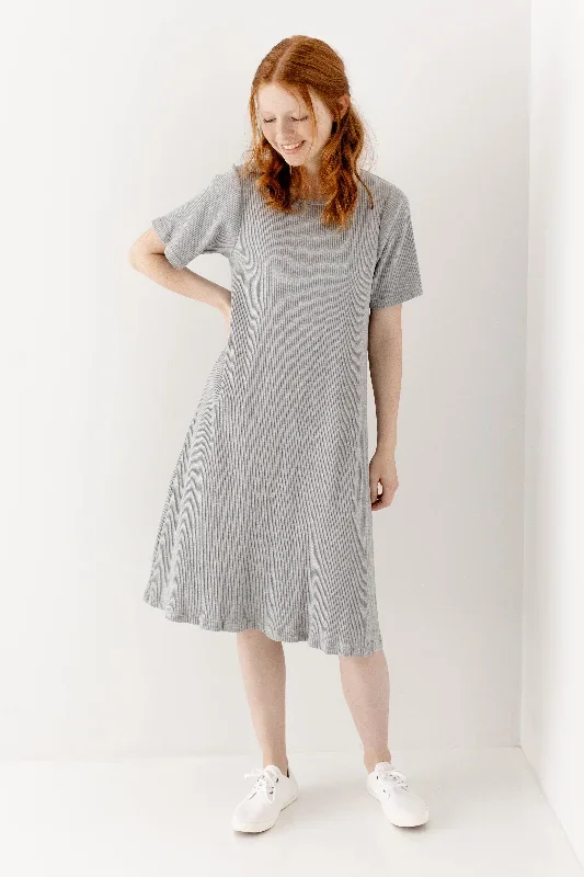 'Hallie' Ribbed Swing Dress in Heather Grey FINAL SALE