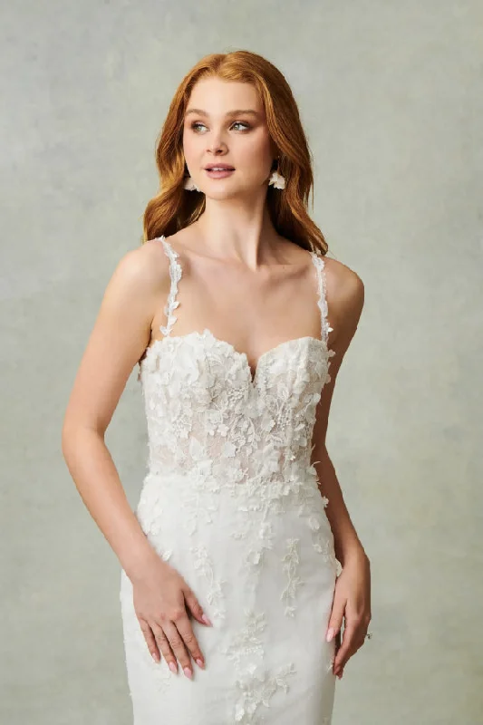 kelly-faetanini-petal-wedding-dress