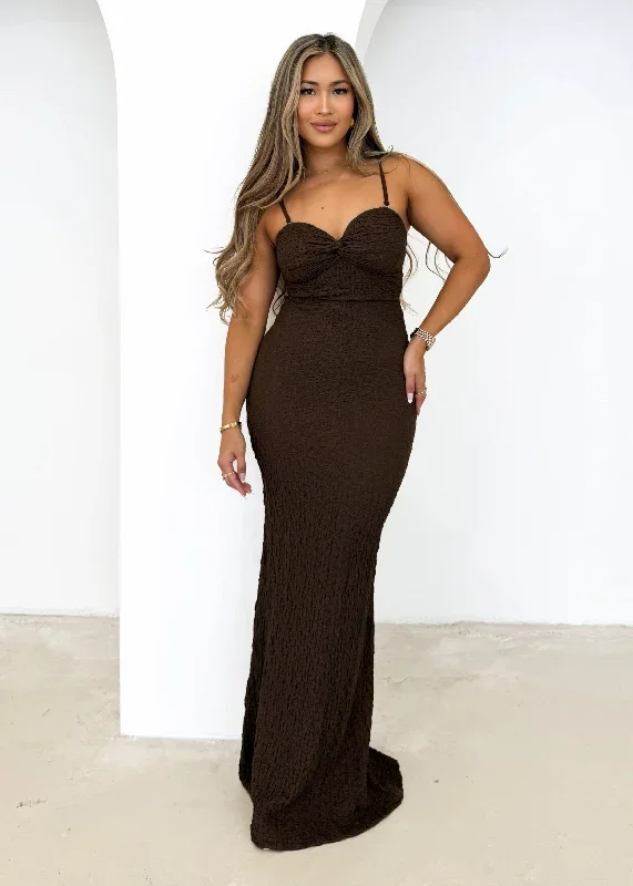 lisa-maxi-dress-chocolate