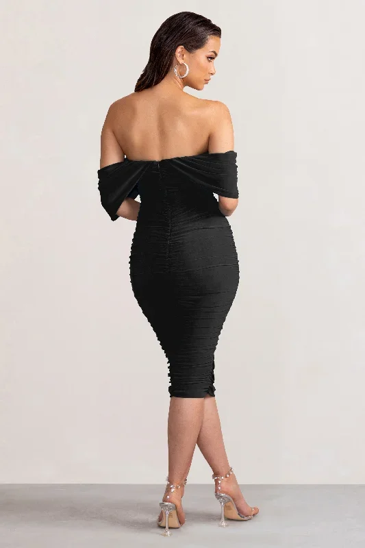 love-me-black-bardot-off-shoulders-ruched-midi-dress-cl127268005