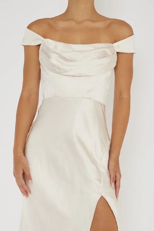 lucinda-off-shoulder-v-back-dress-champagne