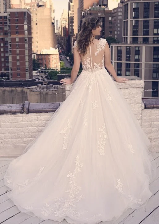 maggie-sottero-bernadette-wedding-dress