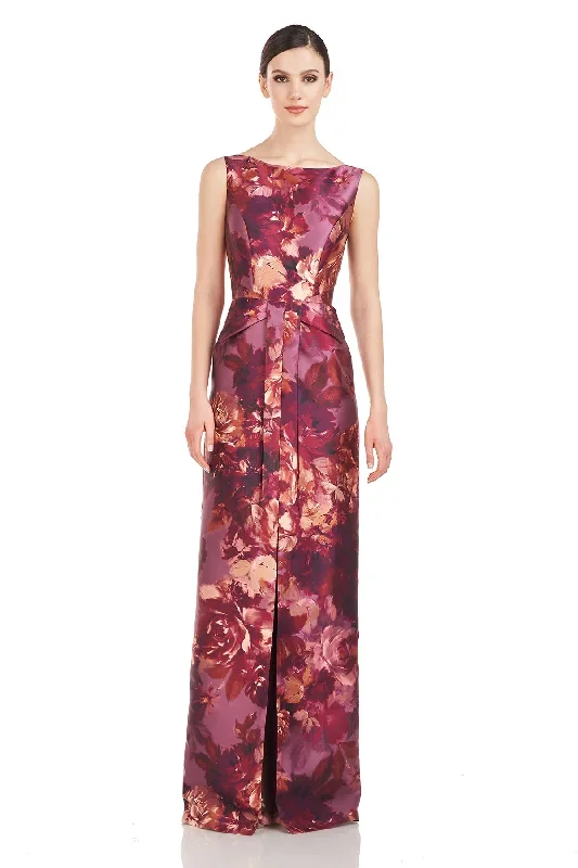 marlowe-column-gown-in-garnet-multi