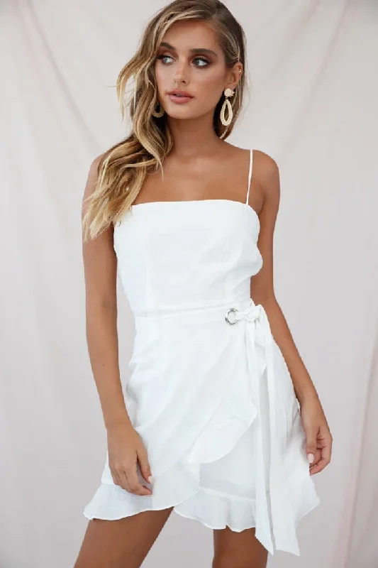 pepita-dress-white