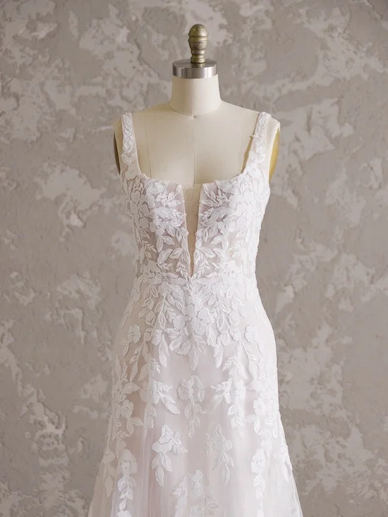 rebecca-ingram-alanis-wedding-dress