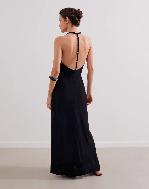 remi-detail-long-dress-black