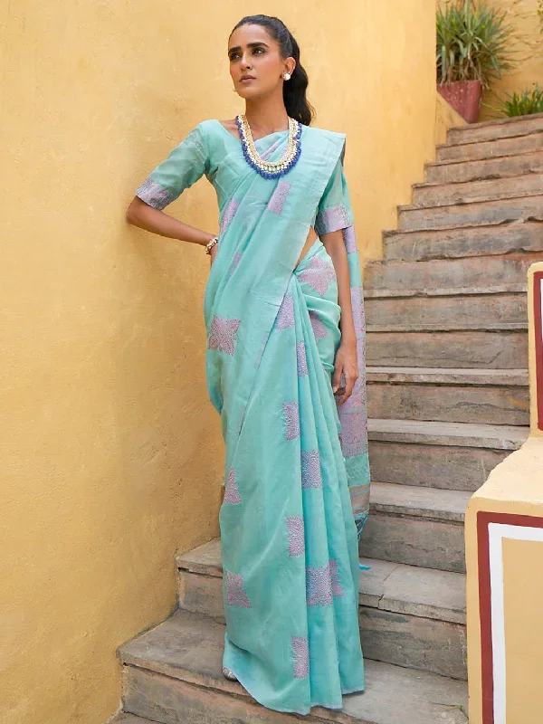 Sea Green Kanjeevaram Silk Woven Ethnic Motifs Saree with Unstitched Blouse Piece