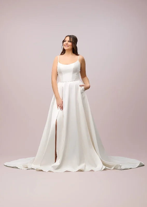 Selby Rae Diamond Avery Wedding Dress