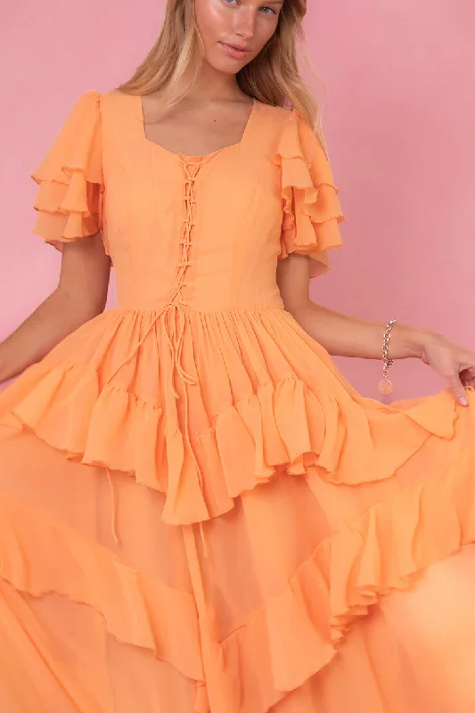 solana-dress-in-apricot