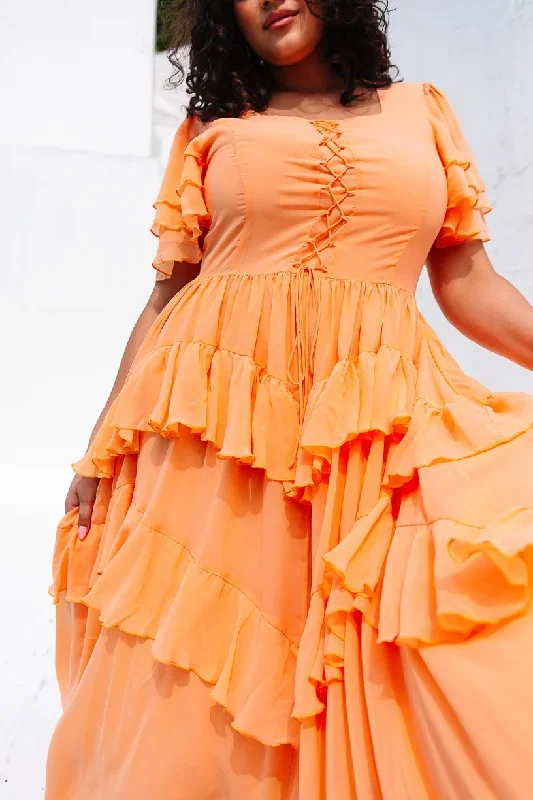 solana-dress-in-apricot