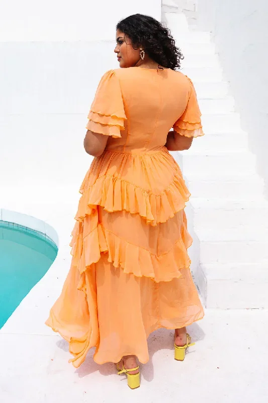 solana-dress-in-apricot