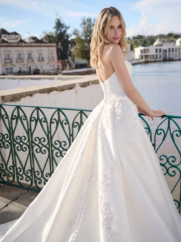 sottero-and-midgley-barcelona-wedding-dress