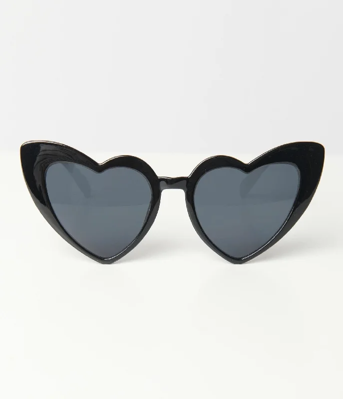 unique-vintage-black-heart-sunglasses