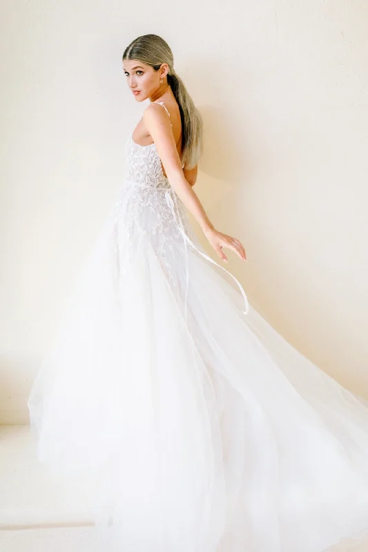 watters-aja-wedding-dress