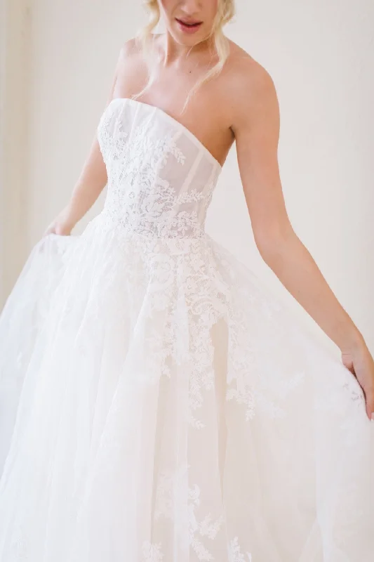 watters-fae-wedding-dress