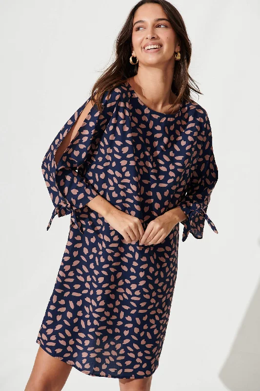 Wilder Shift Dress In Navy With Rust Leaf