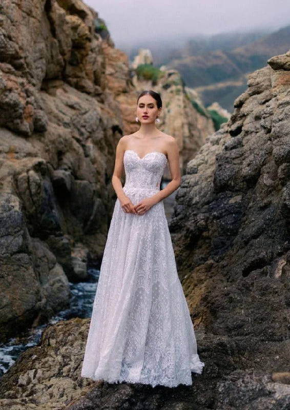 Wilderly Bride Becca Wedding Dress