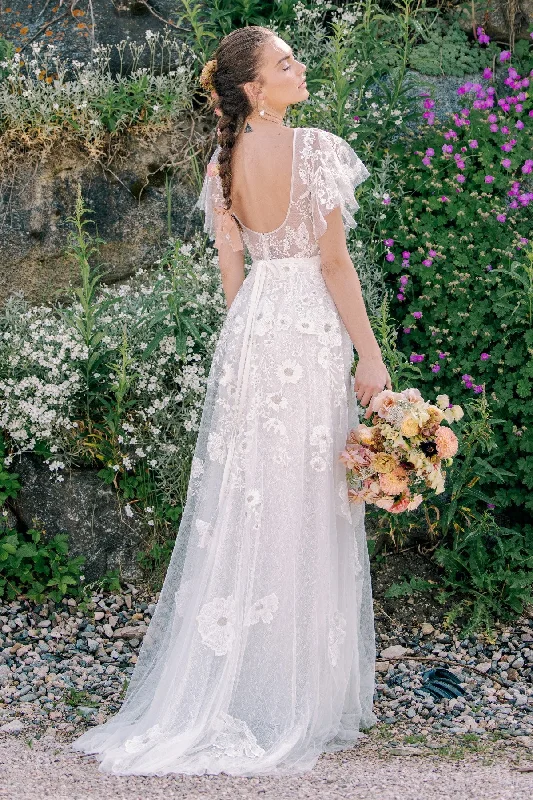 willowby-finley-wedding-dress